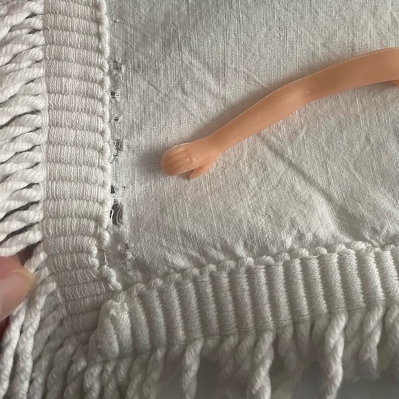 Vintage Hand Embroidered Handmade Fringe Summer Bedspread Quilts Sheet Linens - Picture 14 of 16